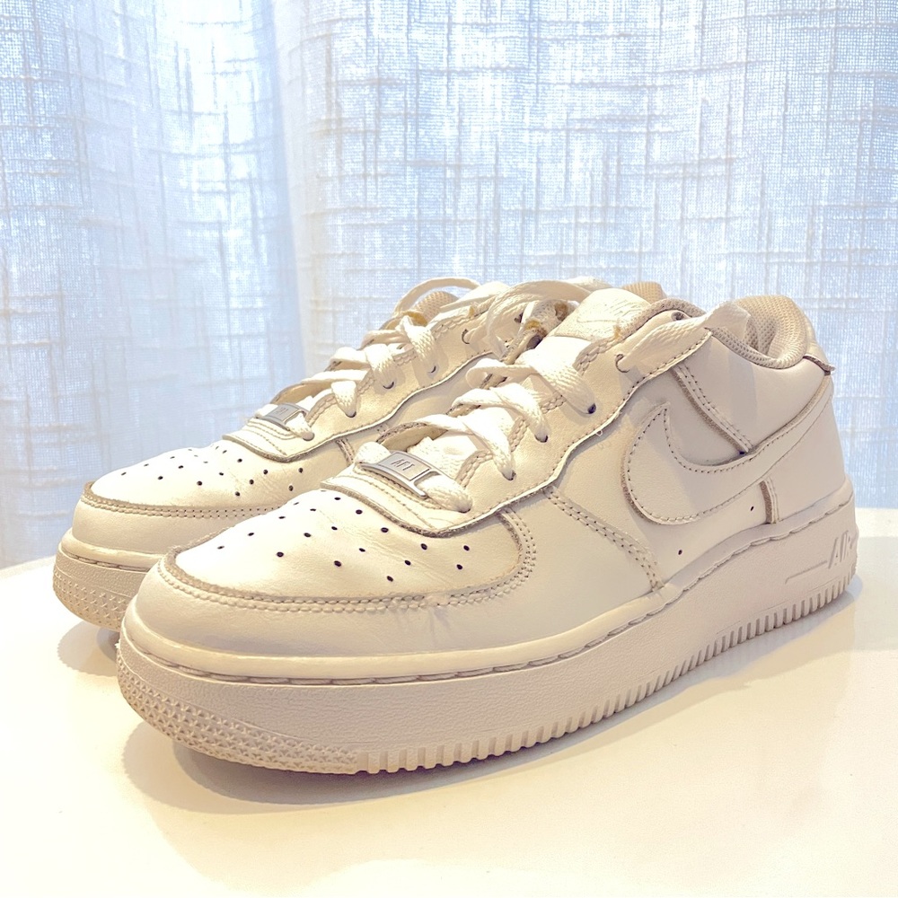White Nike Air Force One 1 Women 8 | Youth 6.5
